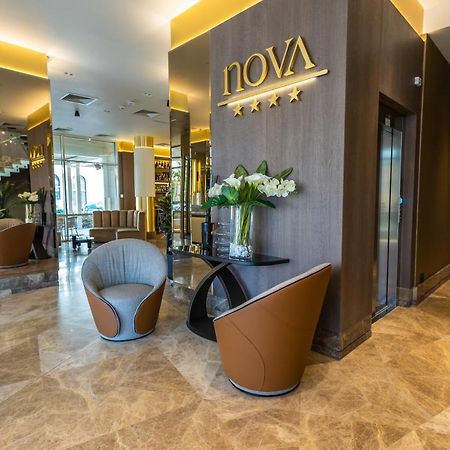 Hotel Nova Luxury Targoviste Eksteriør billede